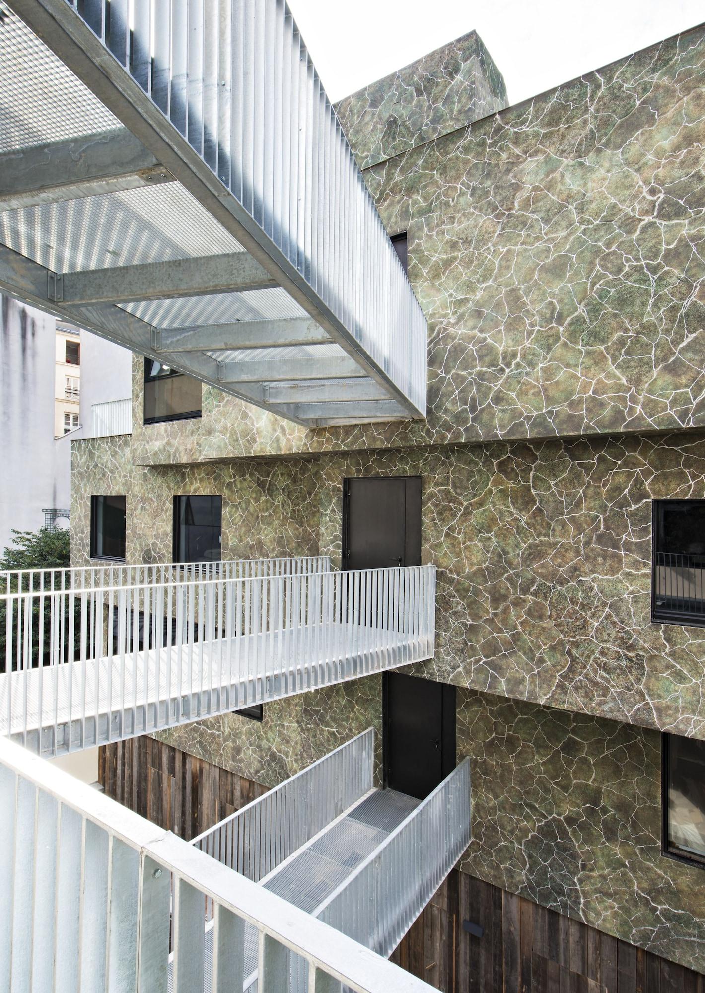 Hotel Parister Piscine & Spa Exterior photo